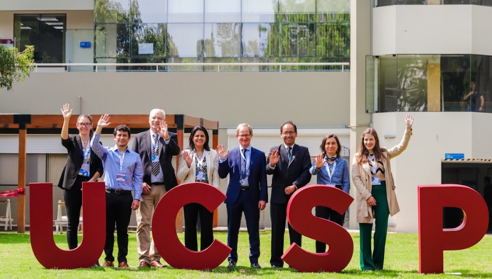 La San Pablo pionera en capacitar sobre internacionalización universitaria a personal del Perú y Latinoamérica