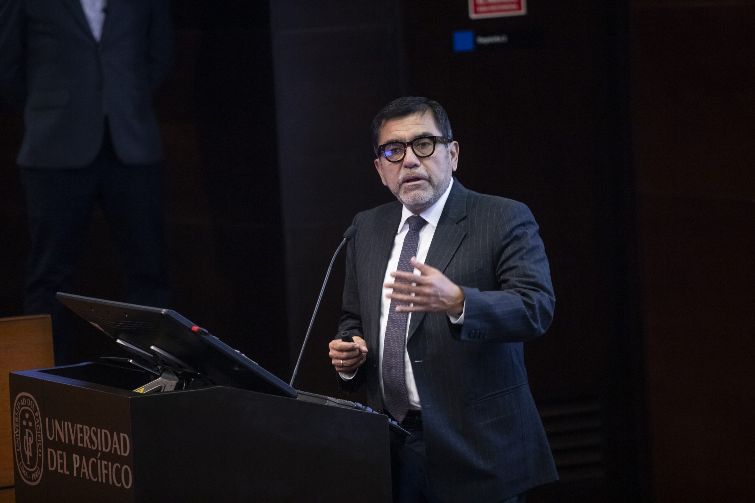 Advierten que estabilidad económica hacia 2031 está en peligro