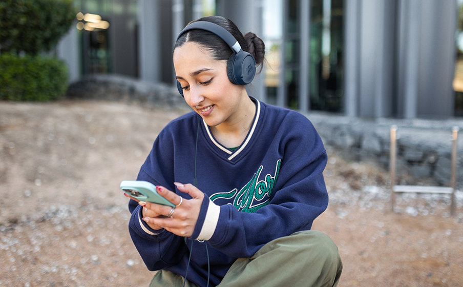 Back To School: los mejores audífonos y parlantes para potenciar tus estudios