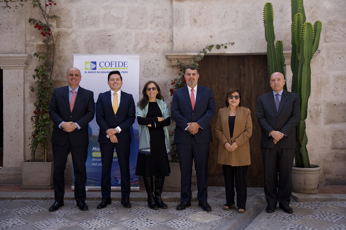 Cofide aprueba programa que aumentará colocaciones a las MYPE en s/4,500 millones