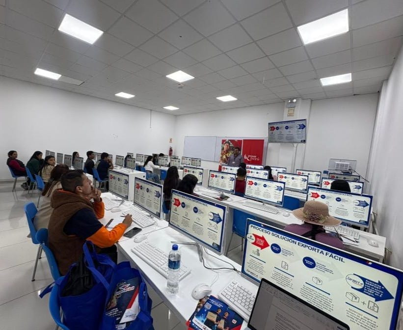 MTC capacita a emprendedores para competir en el mercado internacional