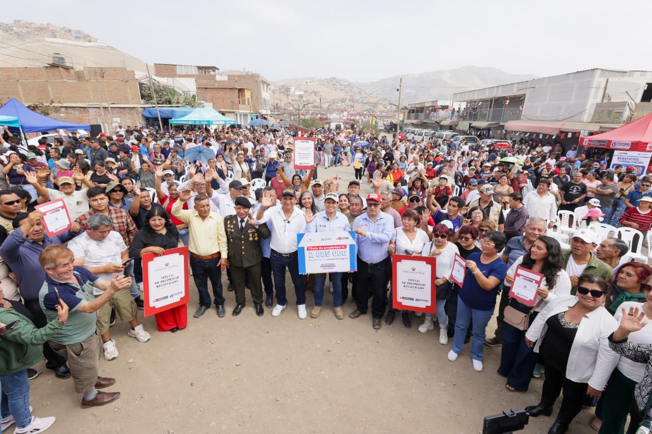 ¡Logro histórico! Ministerio de Vivienda entrega el título de propiedad N.° 2 millones 885 mil
