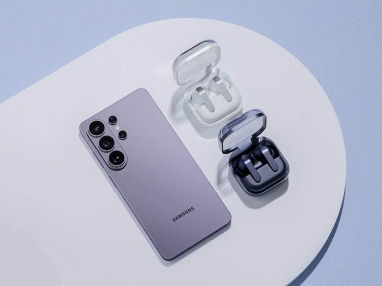 Escapada de fin de semana: Dispositivos indispensables para transformar tu rutina con el Galaxy S26 Ultra y Buds4 Pro