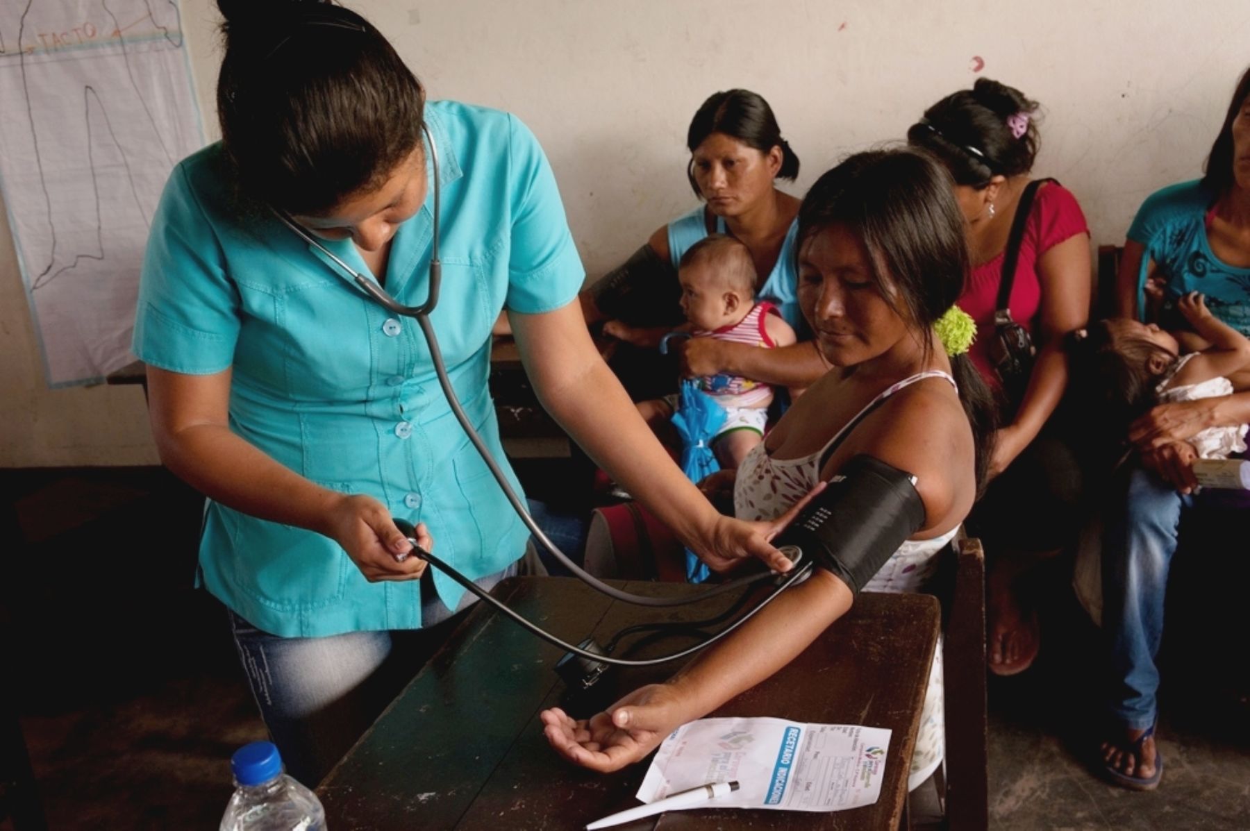 Gestión, financiamiento e inteligencia artificial: los nuevos desafíos del liderazgo en salud pública