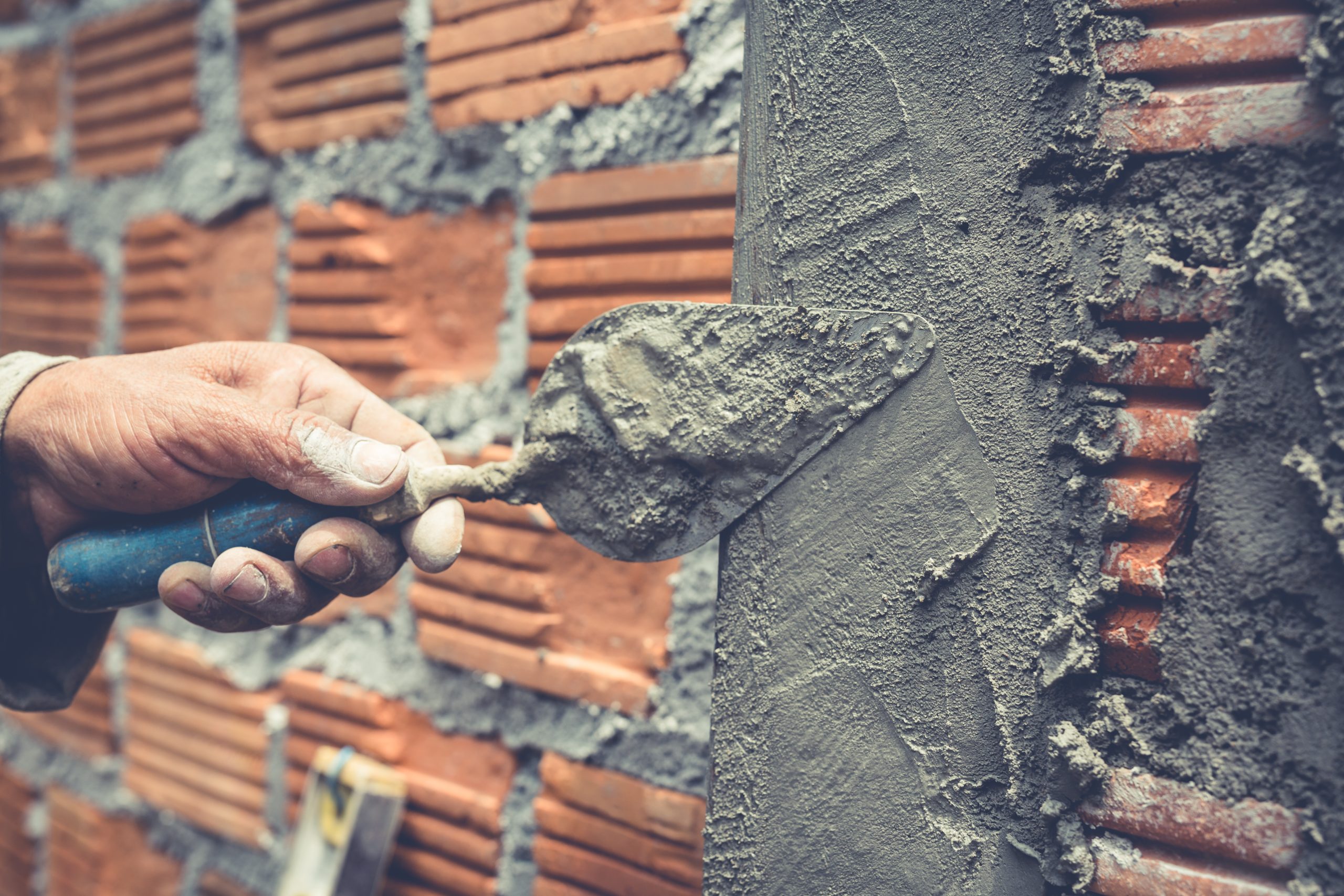 Tecnología peruana: desarrollan asistente de IA gratuito para una construcción de viviendas más segura