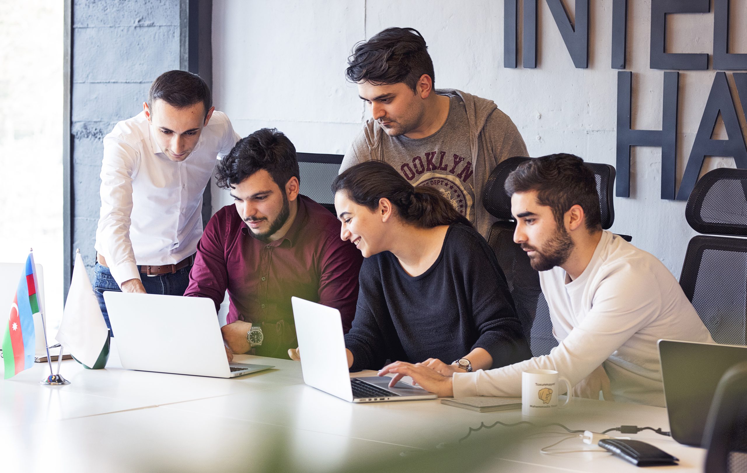 Equans lanza hackathon para desarrollar soluciones que ayuden a combatir el hurto de energía en el Perú