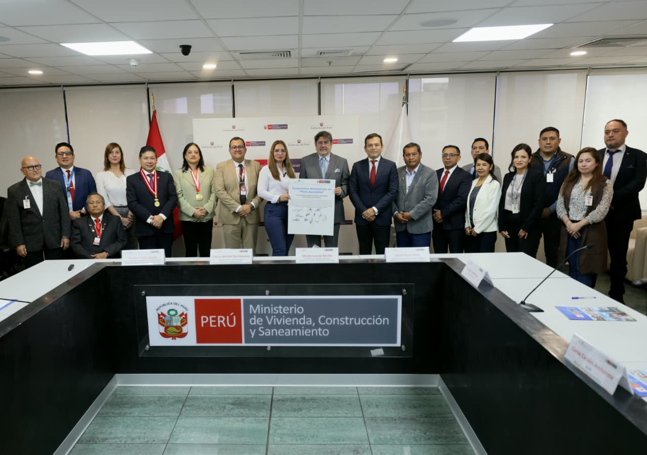 Ministerio de Vivienda suscribe compromiso por un Perú accesible para promover entornos inclusivos y sin barreras