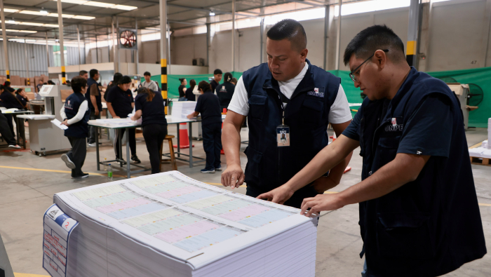 Más de 26 millones de cédulas de sufragio empezaron a imprimirse para elecciones regionales y municipales