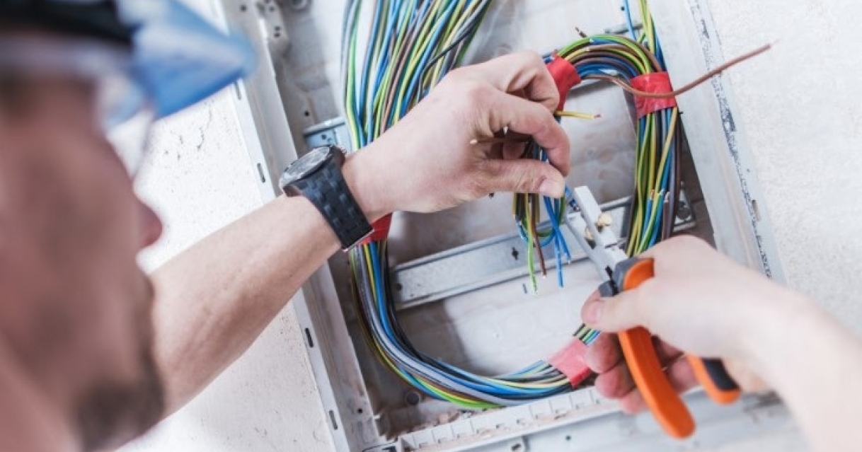 ¿Vas a construir o remodelar? Que la instalación eléctrica no se quede atrás